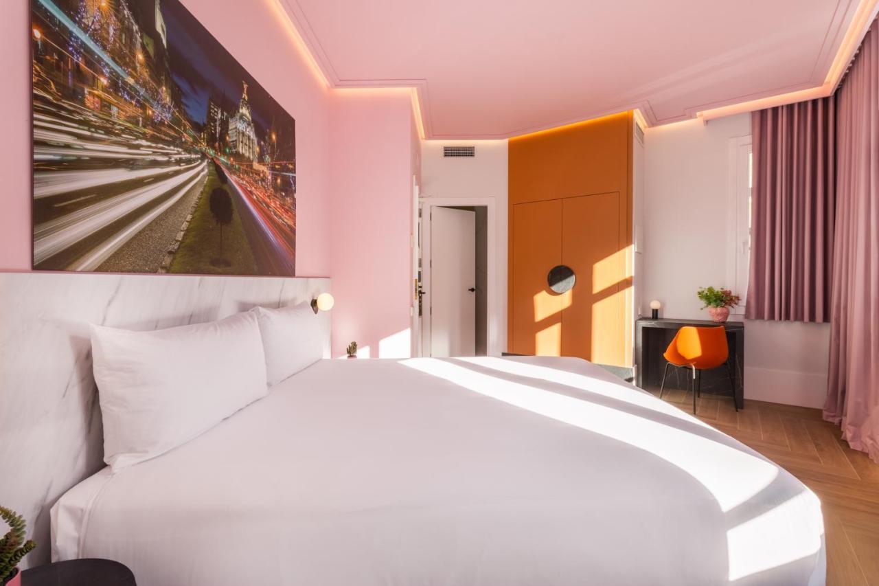 Ikonik Gran Via Hotel Мадрид Екстериор снимка