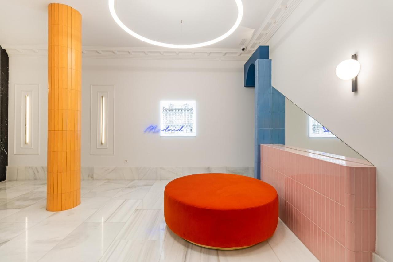 Ikonik Gran Via Hotel Мадрид Екстериор снимка