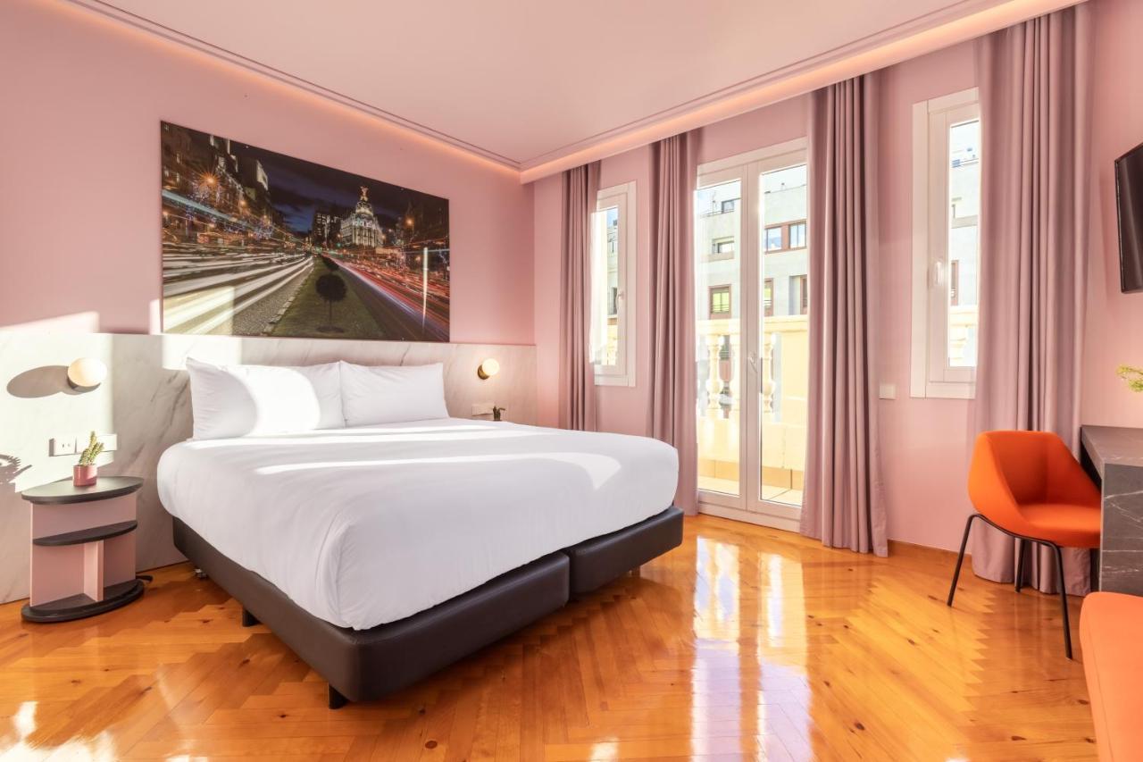 Ikonik Gran Via Hotel Мадрид Екстериор снимка