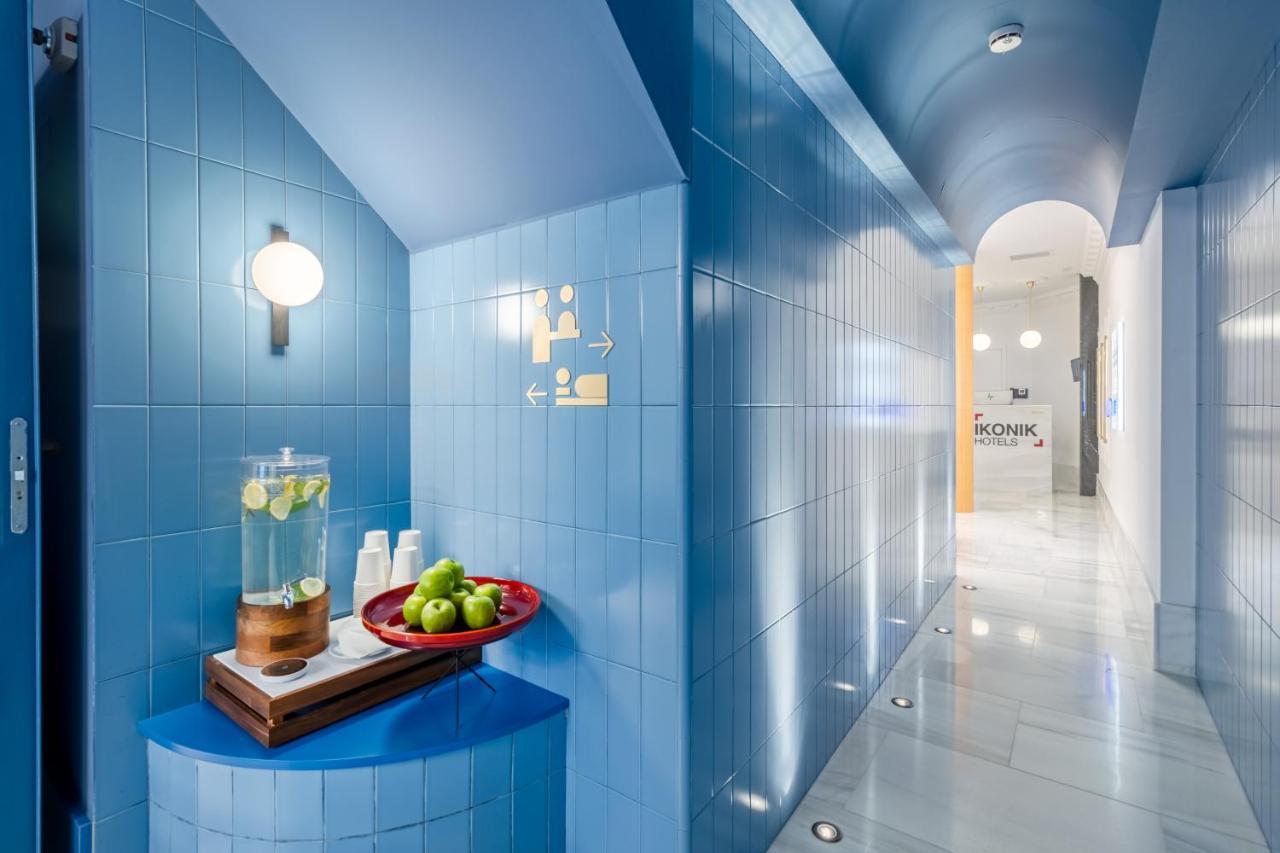Ikonik Gran Via Hotel Мадрид Екстериор снимка