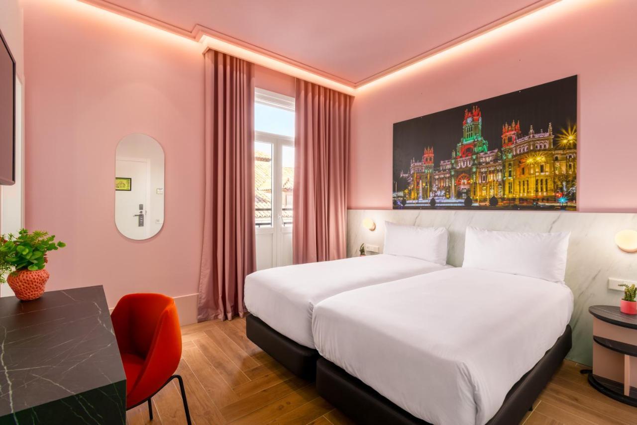 Ikonik Gran Via Hotel Мадрид Екстериор снимка
